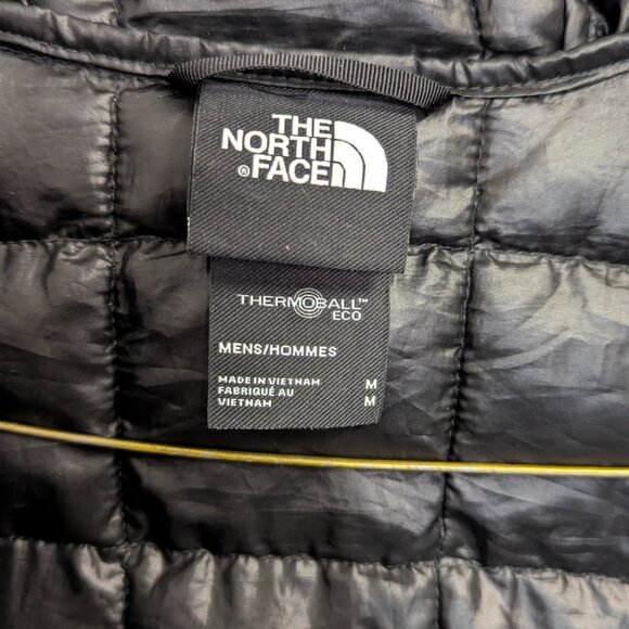 North Face ThermoBall Hoodie - size medium puffer jacket - Picture 5 of 6